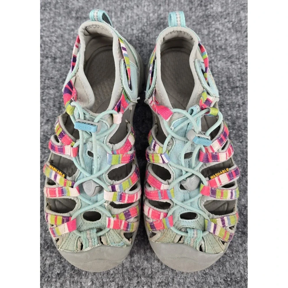 Keen whisper girls